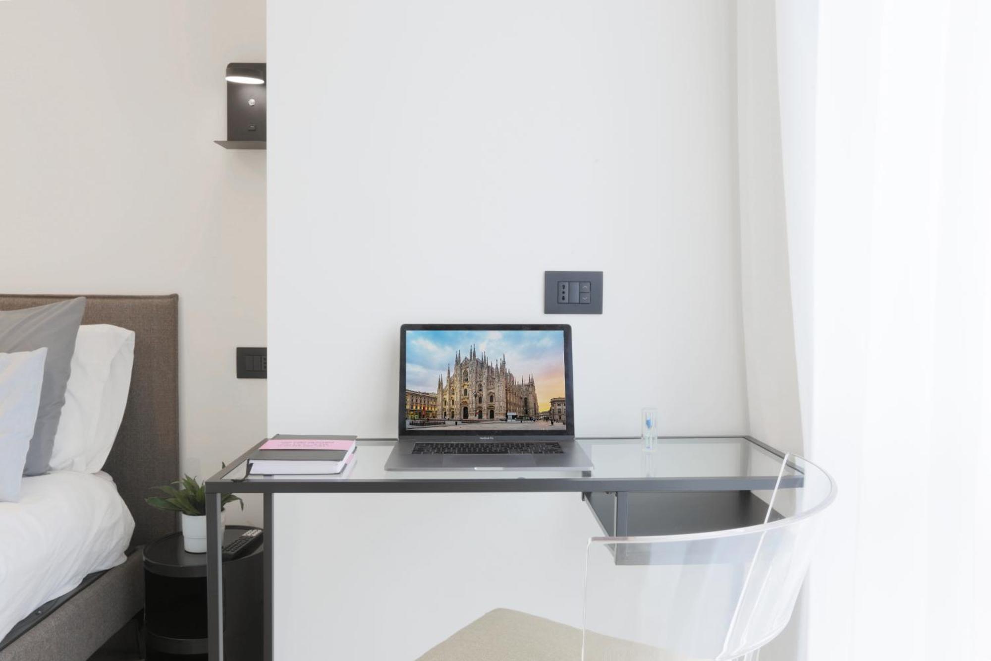 Appartamento New Modern Flat 10 Minutes Walk From Station Milano