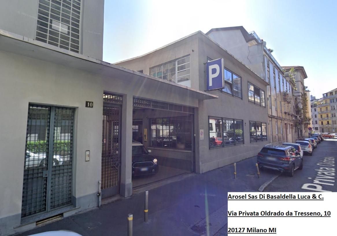 New Modern Flat 10 Minutes Walk From Station * Mailand